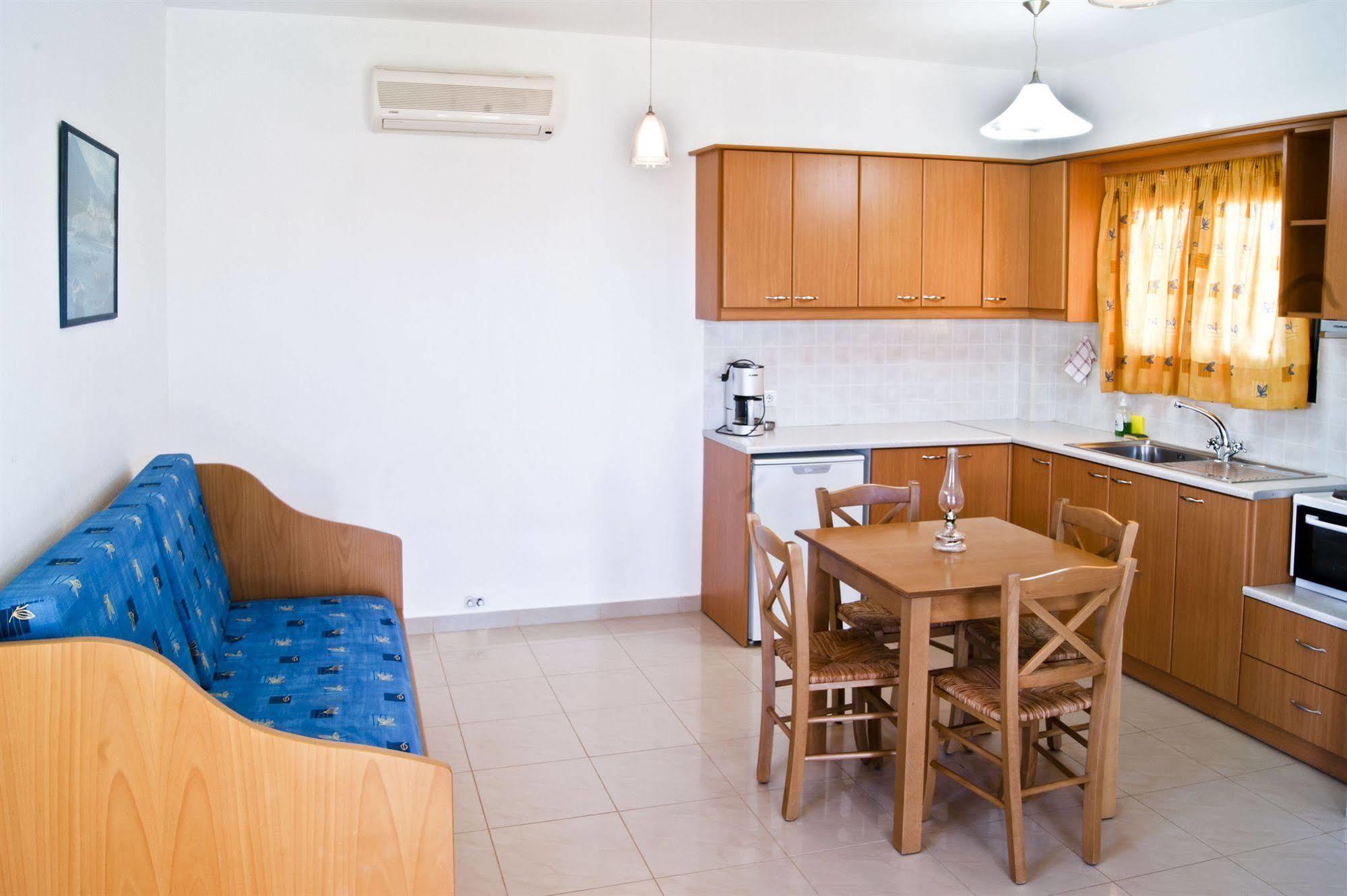 Fotini Apartments Палекастрон Екстер'єр фото