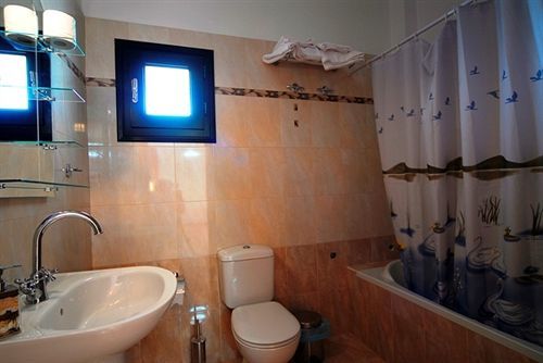 Fotini Apartments Палекастрон Екстер'єр фото